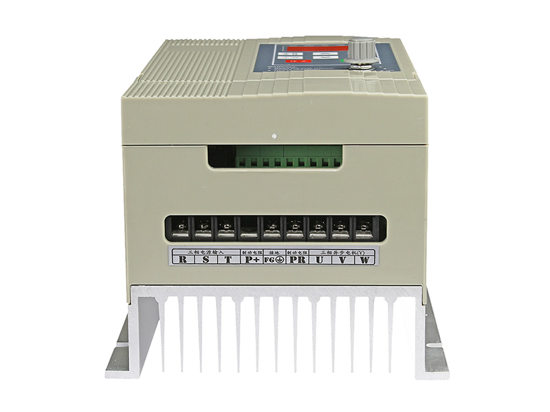 4000H通用變頻器，變頻器三相380V，變頻器廠家，電機變頻器